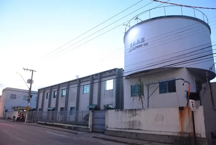 Prefeito de São Mateus nomeia Fernando Bauer como novo diretor geral do Saae